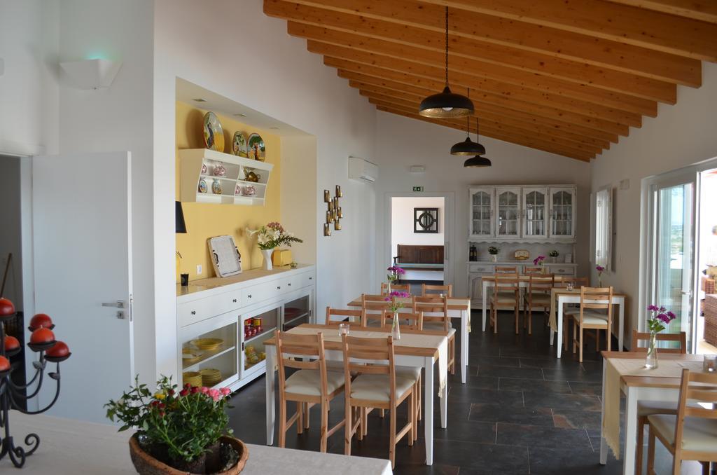 Monte Da Ameixa Country House คาสโตร เวร์เจอ ภายนอก รูปภาพ